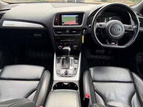 Audi Q5 2.0 TDI S line Plus S Tronic quattro Euro 5 (s/s) 5dr 22