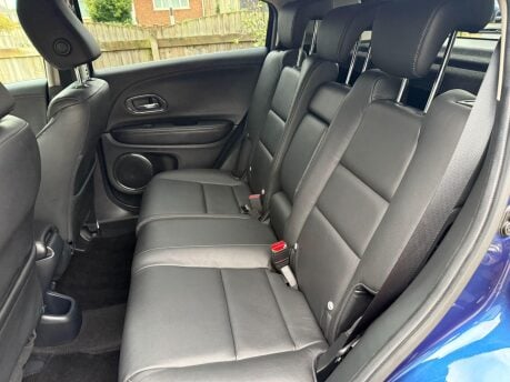 Honda HR-V 1.5 i-VTEC EX CVT Euro 6 (s/s) 5dr 37
