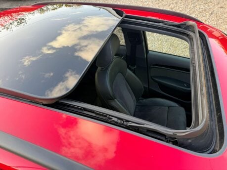 Audi Q3 2.0 TDI Black Edition S Tronic quattro Euro 6 (s/s) 5dr 2