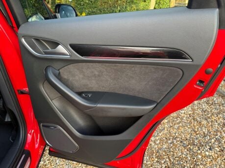 Audi Q3 2.0 TDI Black Edition S Tronic quattro Euro 6 (s/s) 5dr 30