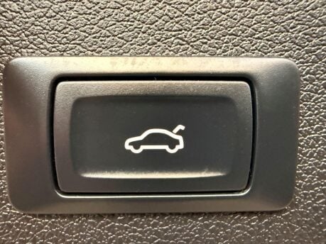 Audi Q5 2.0 TDI S line Plus S Tronic quattro Euro 6 (s/s) 5dr 30