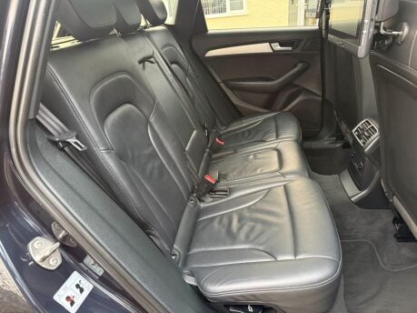 Audi Q5 2.0 TDI S line Plus S Tronic quattro Euro 6 (s/s) 5dr 23