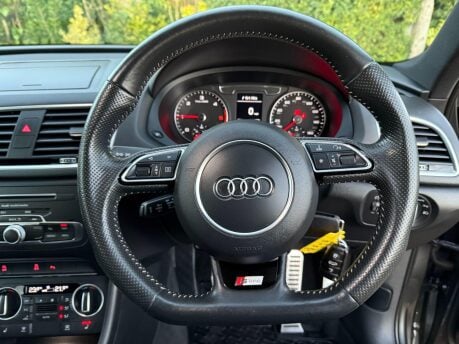 Audi Q3 2.0 TDI Black Edition quattro Euro 6 (s/s) 5dr 17