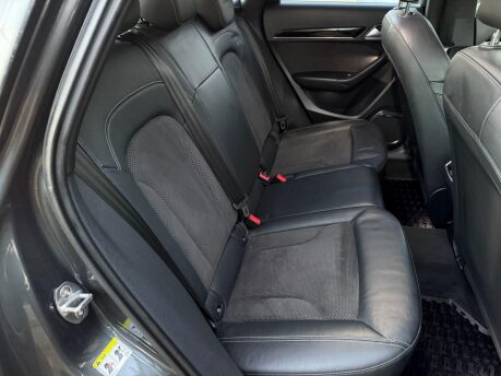 Audi Q3 2.0 TDI Black Edition quattro Euro 6 (s/s) 5dr 30