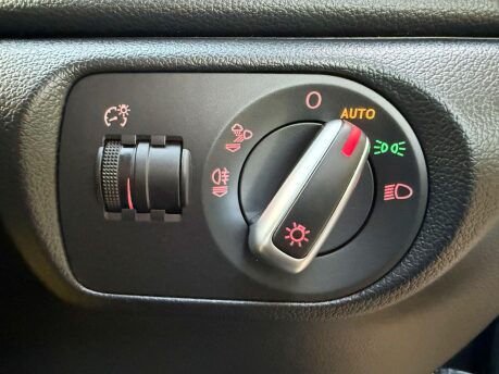 Audi Q3 2.0 TDI Black Edition quattro Euro 6 (s/s) 5dr 25