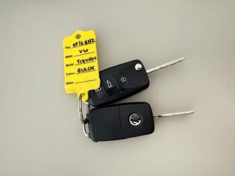 Volkswagen Tiguan 2.0 TDI BlueMotion Tech R-Line Edition 4WD Euro 6 (s/s) 5dr 33