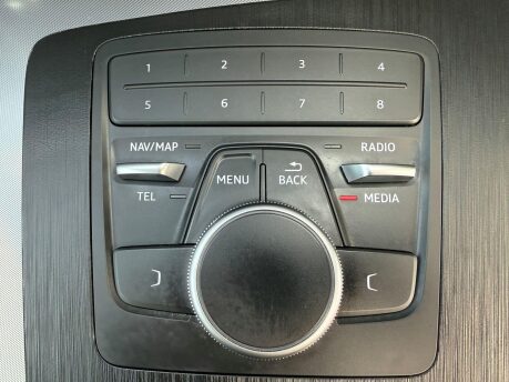 Audi Q5 2.0 TDI 40 Sport S Tronic quattro Euro 6 (s/s) 5dr 23