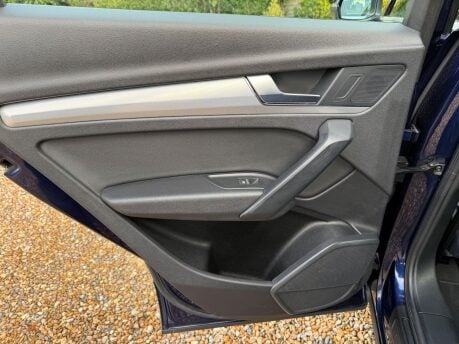 Audi Q5 2.0 TDI 40 Sport S Tronic quattro Euro 6 (s/s) 5dr 37