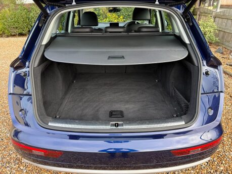 Audi Q5 2.0 TDI 40 Sport S Tronic quattro Euro 6 (s/s) 5dr 38