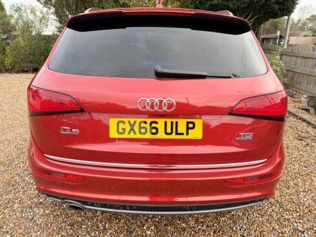 Audi Q5 2.0 TDI S line Plus SUV 5dr Diesel S Tronic quattro Euro 6 (s/s) (190 ps) 10