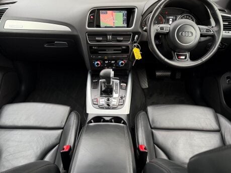 Audi Q5 2.0 TDI S line Plus SUV 5dr Diesel S Tronic quattro Euro 6 (s/s) (190 ps) 25