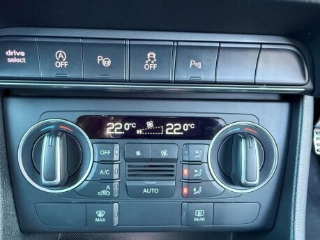 Audi Q3 2.0 TDI Black Edition Euro 6 (s/s) 5dr 24