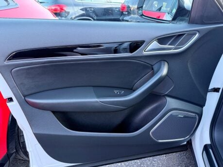 Audi Q3 2.0 TDI Black Edition Euro 6 (s/s) 5dr 34