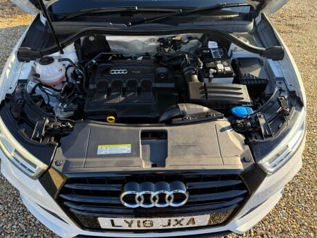 Audi Q3 2.0 TDI Black Edition Euro 6 (s/s) 5dr 17