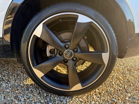 Audi Q3 2.0 TDI Black Edition Euro 6 (s/s) 5dr 13