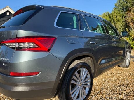 Skoda Kodiaq 2.0 TDI SE L DSG 4WD Euro 6 (s/s) 5dr (7 Seat) 8