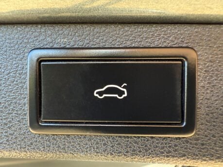 Skoda Kodiaq 2.0 TDI SE L DSG 4WD Euro 6 (s/s) 5dr (7 Seat) 33