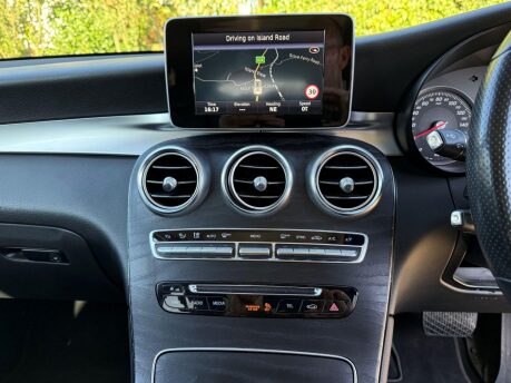 Mercedes-Benz GLC 2.1 GLC220d Sport (Premium) G-Tronic 4MATIC Euro 6 (s/s) 5dr 17