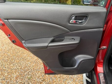 Honda CR-V 2.0 i-VTEC EX Auto 4WD Euro 6 5dr 30