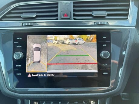 Volkswagen Tiguan 2.0 TDI R-Line Tech DSG Euro 6 (s/s) 5dr 21