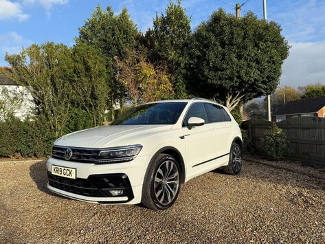 Volkswagen Tiguan 2.0 TDI R-Line Tech DSG Euro 6 (s/s) 5dr