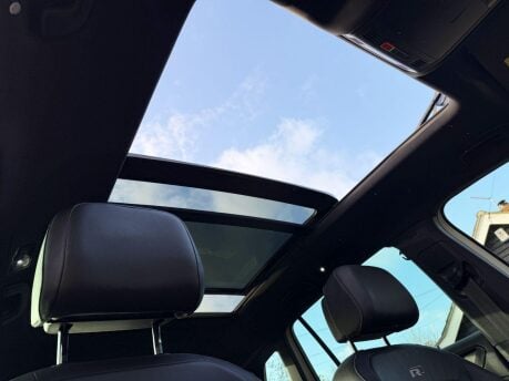 Volkswagen Tiguan 2.0 TDI R-Line Tech DSG Euro 6 (s/s) 5dr 3