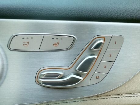 Mercedes-Benz C Class 2.1 C220d AMG Line (Premium Plus) Cabriolet G-Tronic+ Euro 6 (s/s) 2dr 29