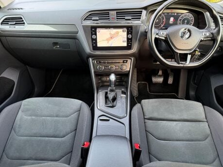 Volkswagen Tiguan 2.0 TDI BlueMotion Tech SEL DSG Euro 6 (s/s) 5dr 27