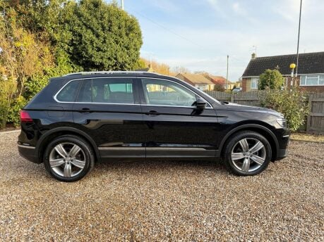 Volkswagen Tiguan 2.0 TDI BlueMotion Tech SEL DSG Euro 6 (s/s) 5dr 6
