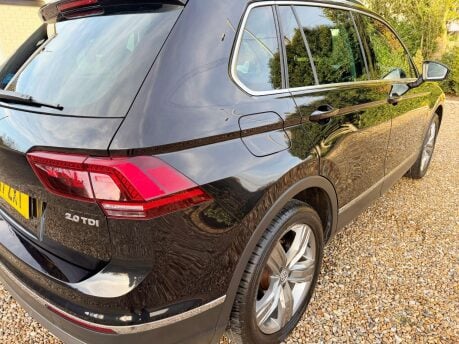 Volkswagen Tiguan 2.0 TDI BlueMotion Tech SEL DSG Euro 6 (s/s) 5dr 10
