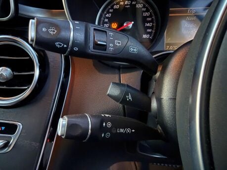 Mercedes-Benz GLC 2.1 GLC220d AMG Line (Premium) G-Tronic 4MATIC Euro 6 (s/s) 5dr 16