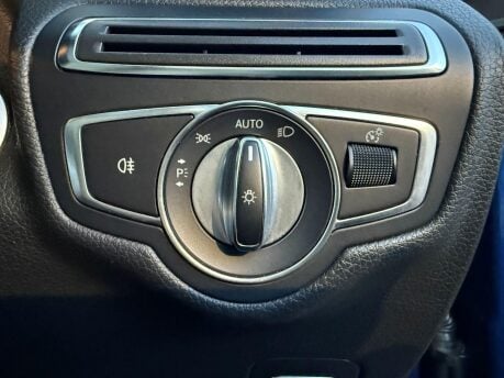 Mercedes-Benz GLC 2.1 GLC220d AMG Line (Premium) G-Tronic 4MATIC Euro 6 (s/s) 5dr 22