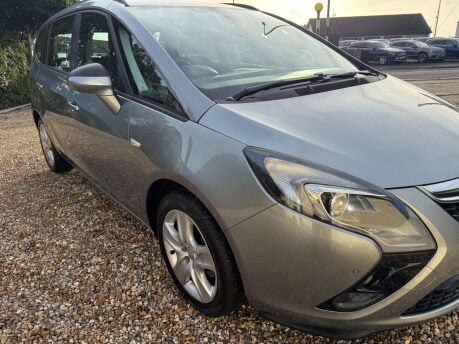 Vauxhall Zafira 1.8 16V Exclusiv Euro 5 5dr 7