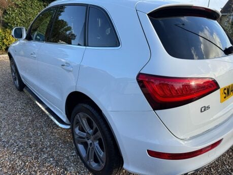 Audi Q5 2.0 TDI S line Plus quattro Euro 5 (s/s) 5dr 10