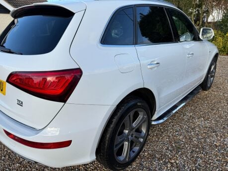 Audi Q5 2.0 TDI S line Plus quattro Euro 5 (s/s) 5dr 8