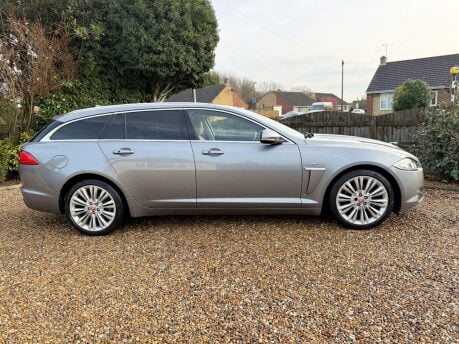 Jaguar XF 3.0d V6 Portfolio Sportbrake Auto Euro 5 (s/s) 5dr 5