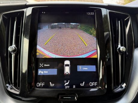 Volvo XC60 2.0 D4 Momentum Auto AWD Euro 6 (s/s) 5dr 18