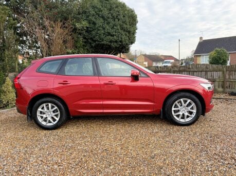 Volvo XC60 2.0 D4 Momentum Auto AWD Euro 6 (s/s) 5dr 4