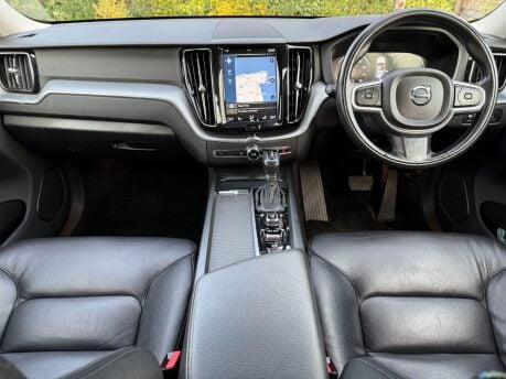 Volvo XC60 2.0 D4 Momentum Auto AWD Euro 6 (s/s) 5dr 19