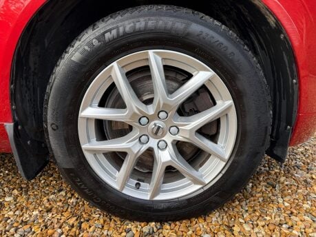 Volvo XC60 2.0 D4 Momentum Auto AWD Euro 6 (s/s) 5dr 13