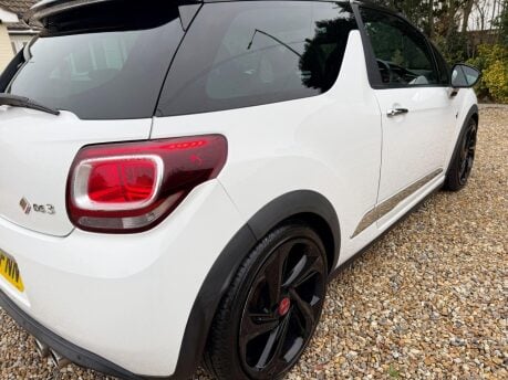 DS DS 3 1.6 THP Performance Euro 6 (s/s) 3dr 8