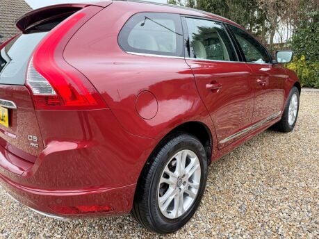 Volvo XC60 2.4 D5 SE Lux Nav Auto AWD Euro 6 (s/s) 5dr 8