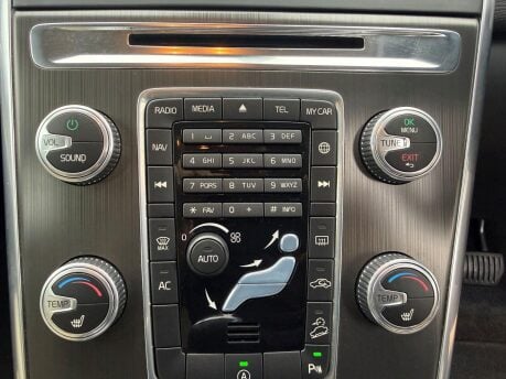 Volvo XC60 2.4 D5 SE Lux Nav Auto AWD Euro 6 (s/s) 5dr 22