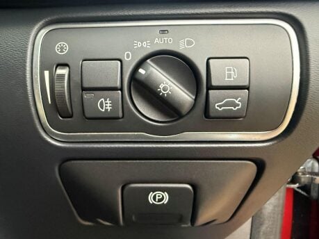 Volvo XC60 2.4 D5 SE Lux Nav Auto AWD Euro 6 (s/s) 5dr 24