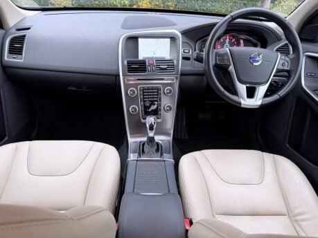Volvo XC60 2.4 D5 SE Lux Nav Auto AWD Euro 6 (s/s) 5dr 25