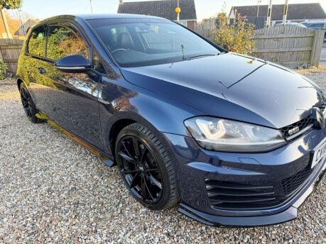 Volkswagen Golf 2.0 TDI BlueMotion Tech GTD Euro 6 (s/s) 3dr 9