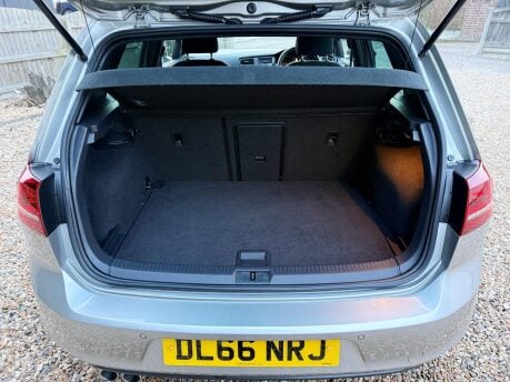 Volkswagen Golf 2.0 TDI BlueMotion Tech GTD DSG Euro 6 (s/s) 5dr 27
