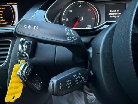 Audi A4 2.0 TDI Black Edition quattro Euro 5 (s/s) 5dr 16