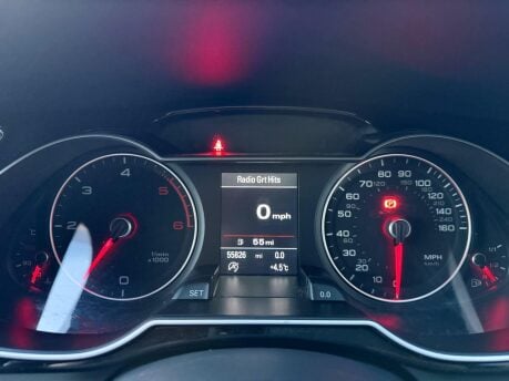 Audi A4 2.0 TDI Black Edition quattro Euro 5 (s/s) 5dr 14