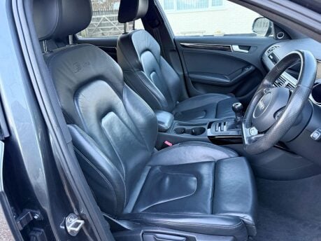 Audi A4 2.0 TDI Black Edition quattro Euro 5 (s/s) 5dr 21